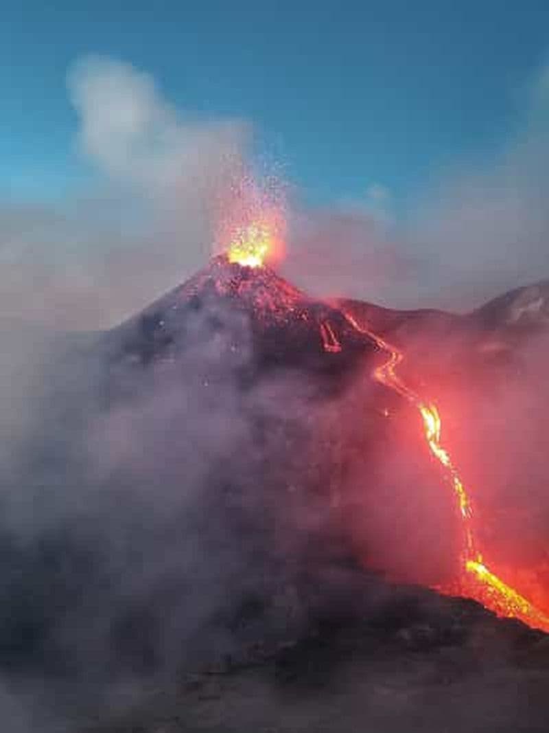 Billet Etna : Excursion en 4x4 au coucher du soleil au sommet de l'Etna