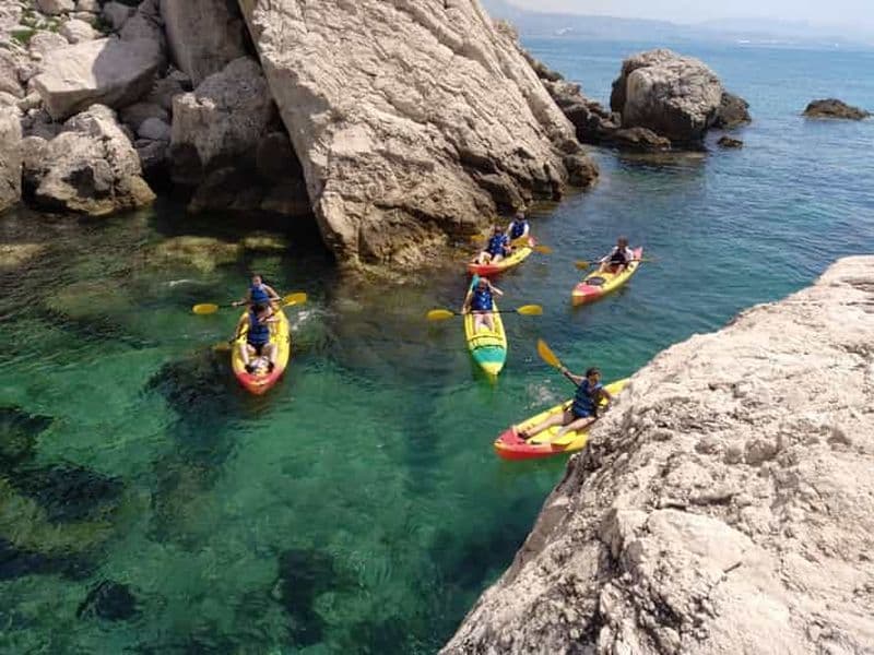 Billet Marseille : Visite d'une demi-journée en kayak dans les calanques de la Côte Bleue