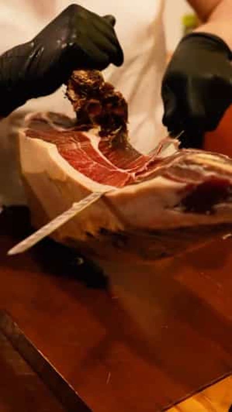 Billet Madrid After Dark : tapas, passion et tournée des bars gratuite