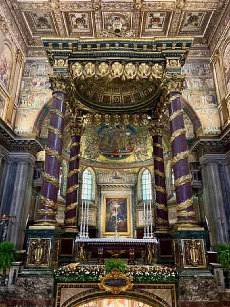 Billet Rome : accès au dôme de la basilique Sainte-Marie-Majeure et visite souterraine