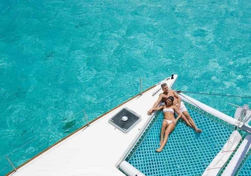 Billet Isla Mujeres : Croisière en catamaran avec plongée en apnée, déjeuner et boissons