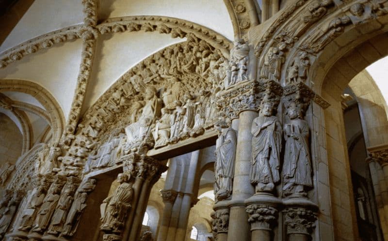 Billet Visite guidée de la cathédrale de Saint-Jacques-de-Compostelle + musée
