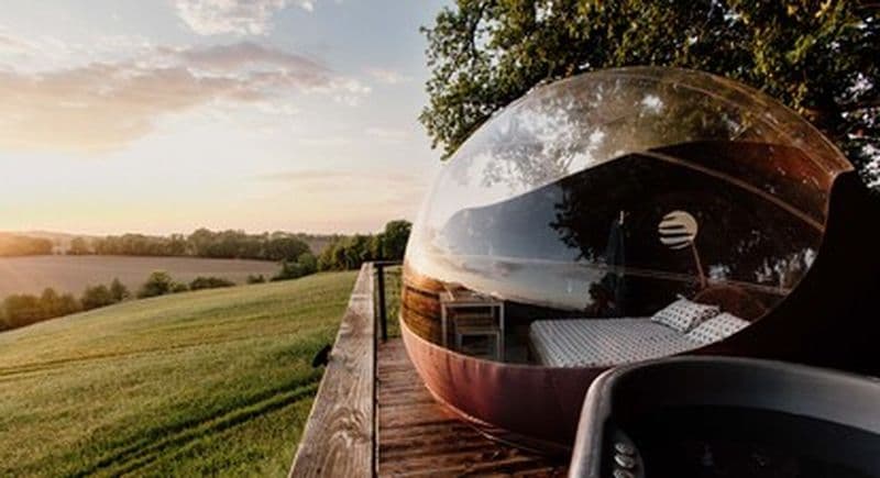 Billet Nuit insolite en bulle dans les arbres près d'Auch