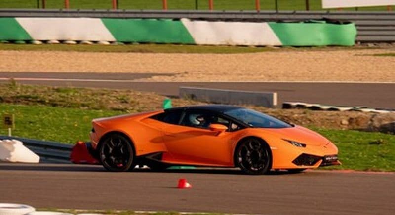 Billet Pilotage d'une Lamborghini Huracan - Circuit de Pont-l'Évêque