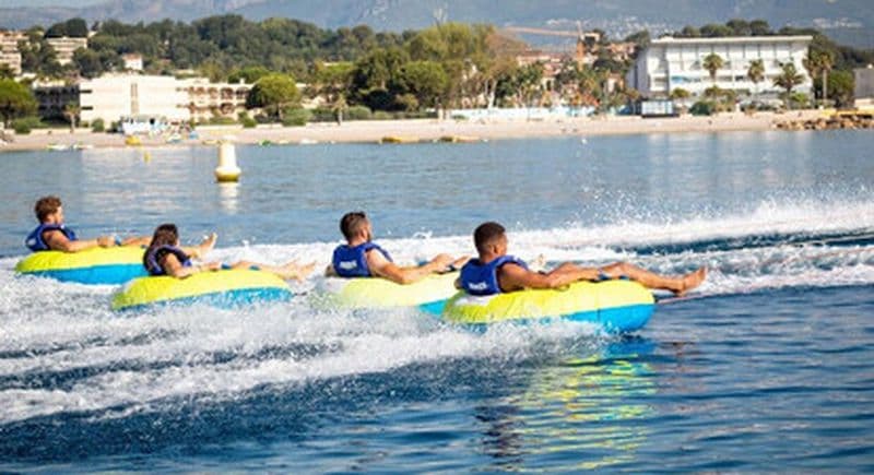 Billet Bouée tractée près d'Antibes