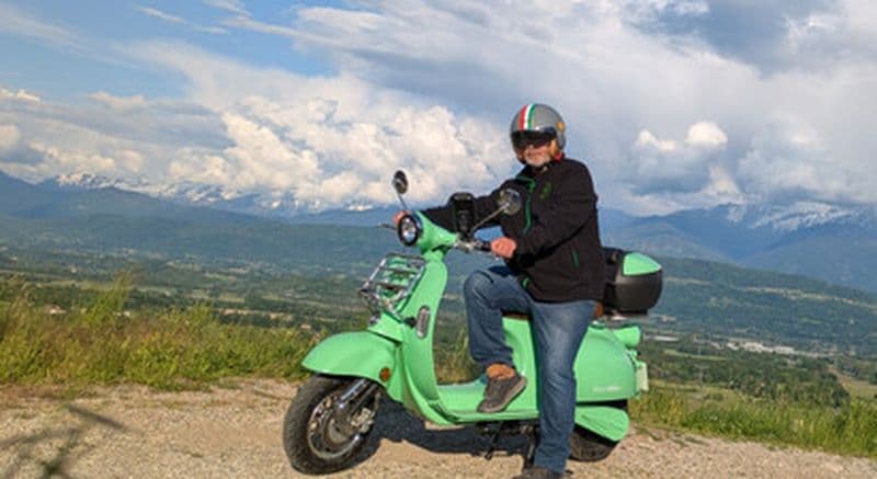 Billet Balade en Vespa Électrique à Chambéry et découverte des vignobles