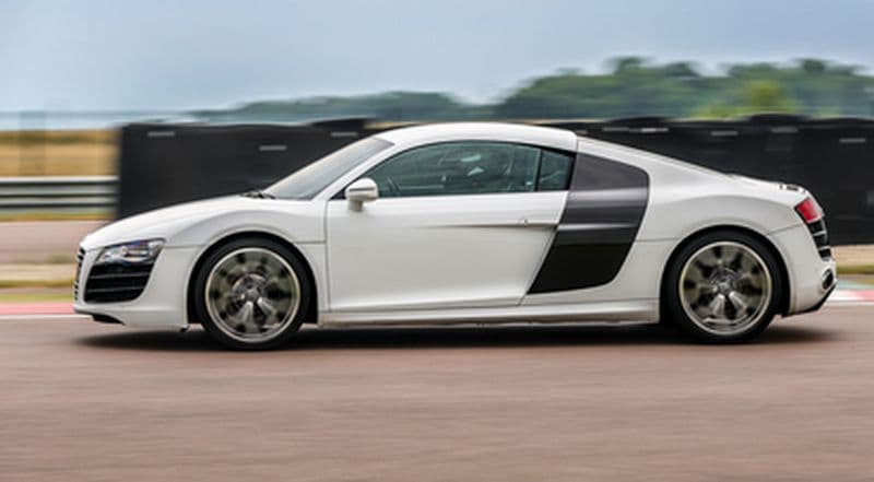 Billet Pilotage d'une Audi R8 - Circuit de Mettet