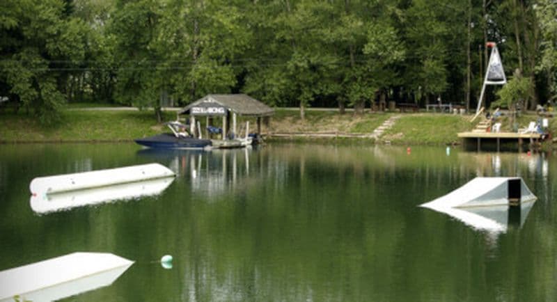 Billet Sessions de bouées tractées en Gironde près Bordeaux