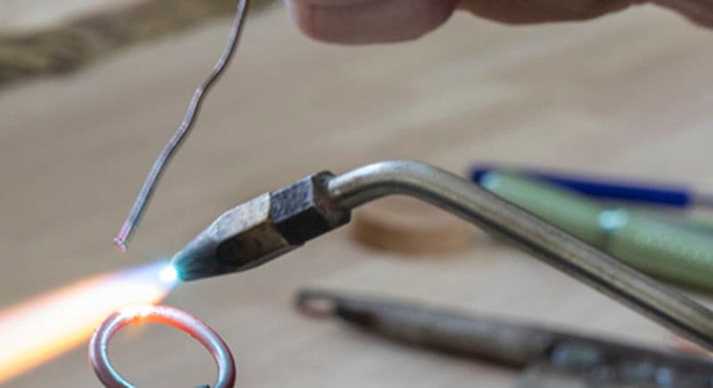 Billet Atelier et création de bijoux en cuivre à Nevez près de Concarneau