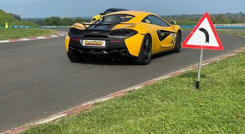 Billet Stage pilotage enfant (Porsche, Lamborghini...) près de Toulouse Circuit Muret