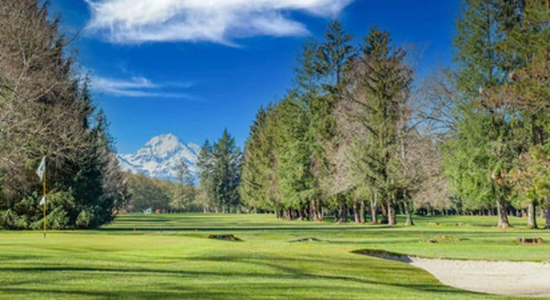 Billet Parcours de Golf dans Les Pyrénées à Lannemezan près de Tarbes