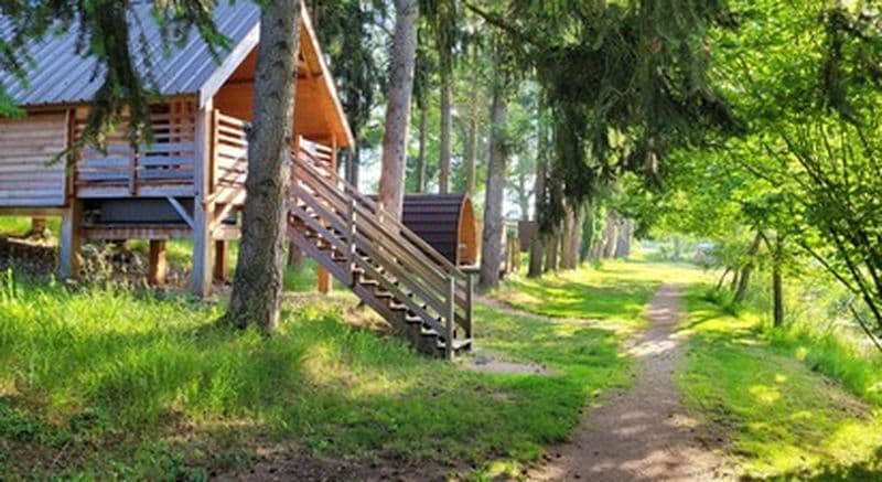 Billet Séjour insolite en cabane à Voussac