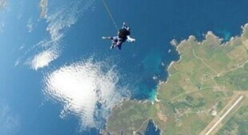 Billet Saut en Parachute sur l''île de Ouessant près de Brest
