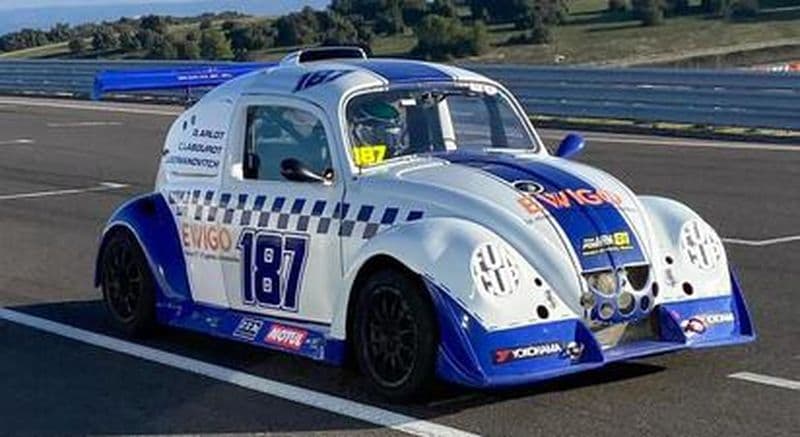 Billet Stage de pilotage au volant d'une FunCup - Circuit de Lédenon