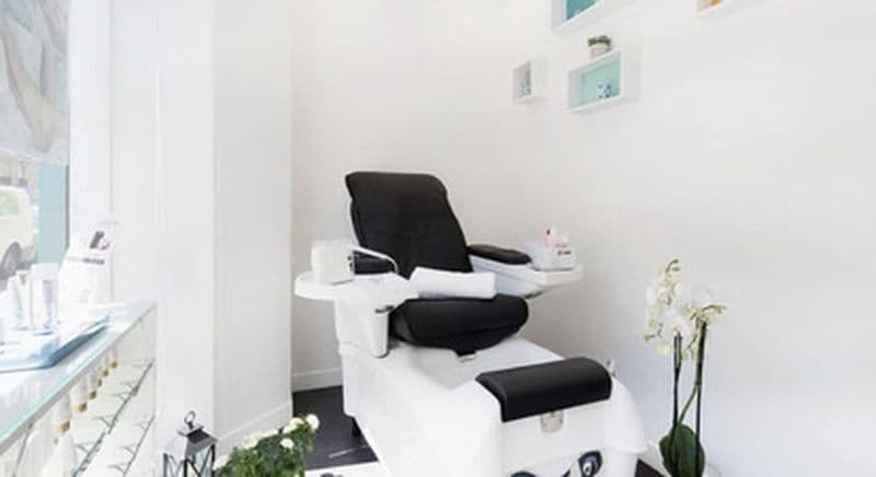 Billet Soin des mains et pieds à Paris 9 e - Quartier Notre Dame de Lorette