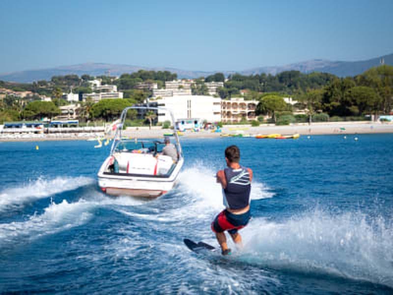 Billet Ski nautique à Villeneuve-Loubet, près d'Antibes
