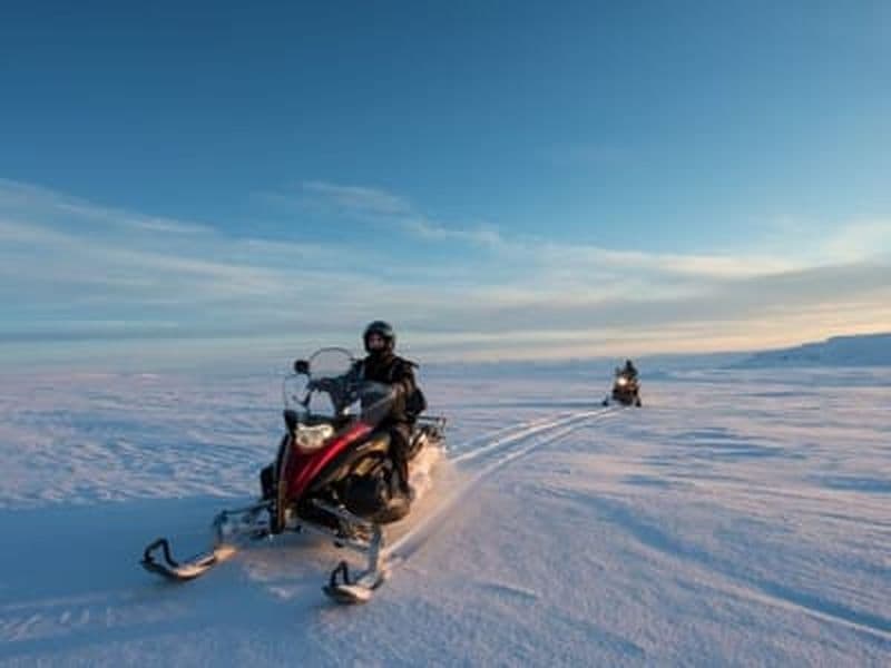 Billet Excursion en motoneige au Cercle d'Or et sur le glacier Langjökull depuis Reykjavík