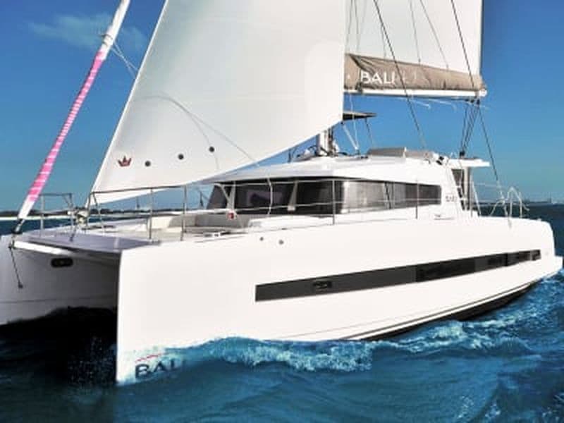 Billet Excursion en catamaran à Bonifacio au coucher de soleil