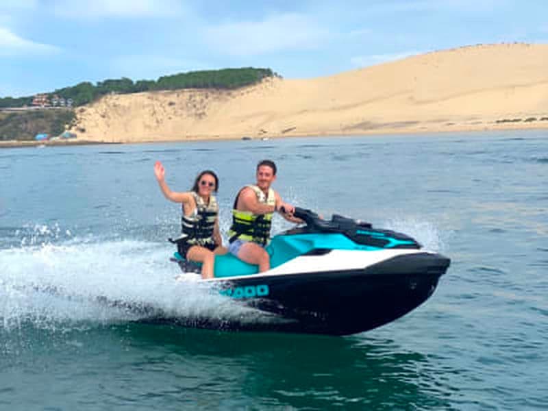 Billet Randonnées jet ski dans le Bassin d'Arcachon, près de Bordeaux