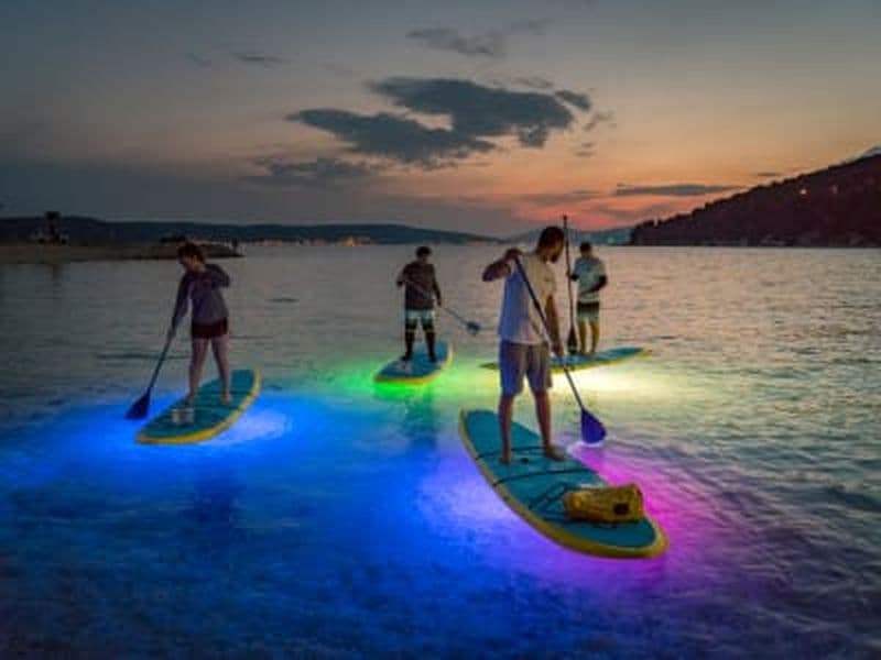 Billet Excursion nocturne de SUP lumineux à partir de la plage de Stobrec à Split
