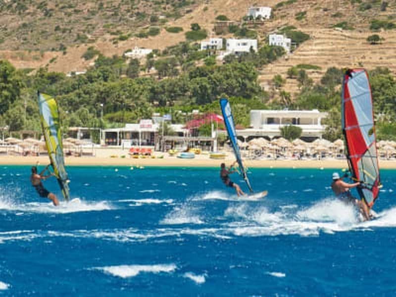 Billet Leçon de planche à voile pour débutants à la plage de Mylopotas à Ios