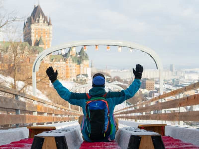 Billet Glissade en luge à Québec, sur la terrasse Dufferin face au Château Frontenac
