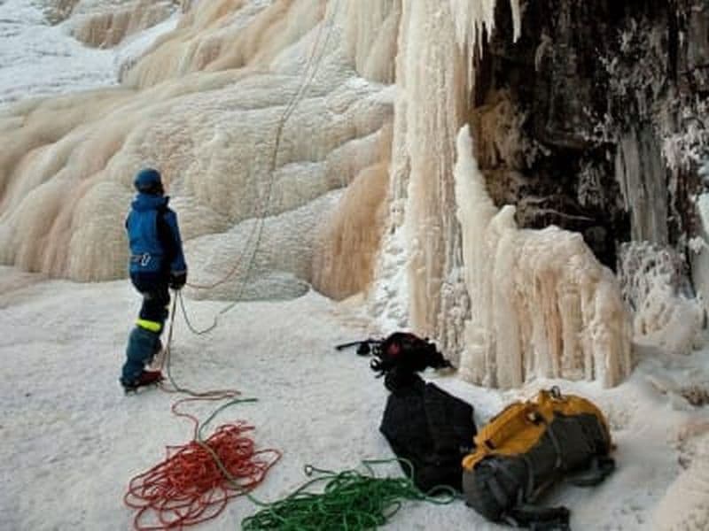 Billet Excursion d'escalade de glace dans le canyon de Korouoma au départ de Rovaniemi