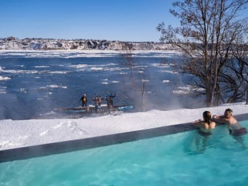 Billet Découverte du canot à glace sur le Saint-Laurent & Spa à Québec