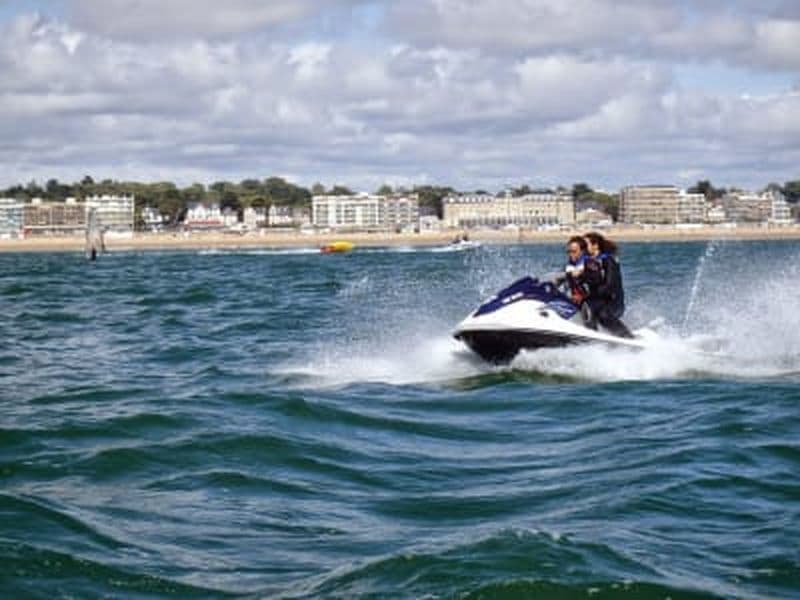 Billet Location de jet ski à Pornichet, près de La Baule