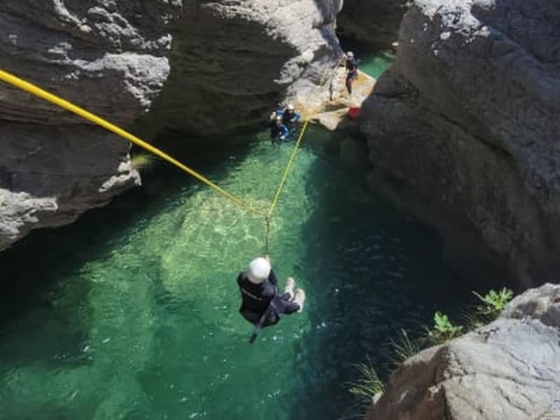 Billet Journée sportive dans le canyon de Barbaira à Rocheta Nervinnia près de Nice