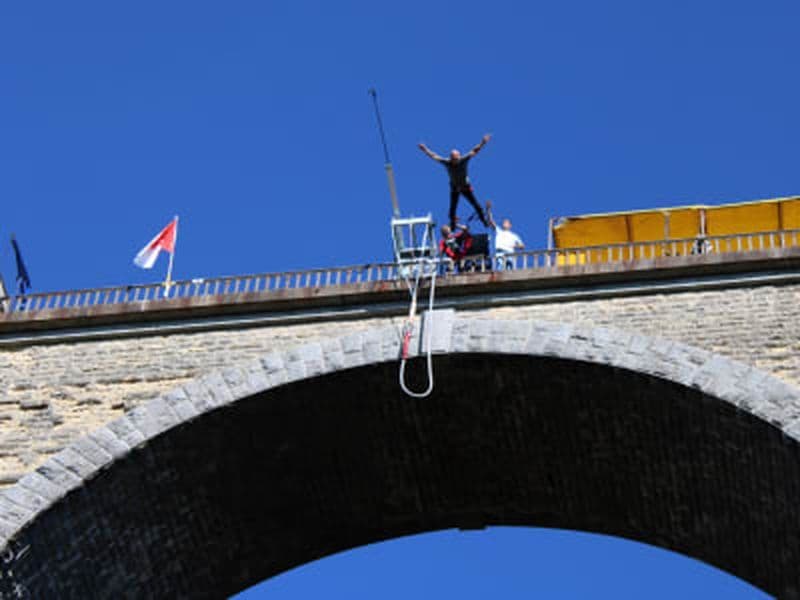Billet Saut à l'élastique au viaduc de Coquilleau (52 mètres) en Vendée près de Nantes