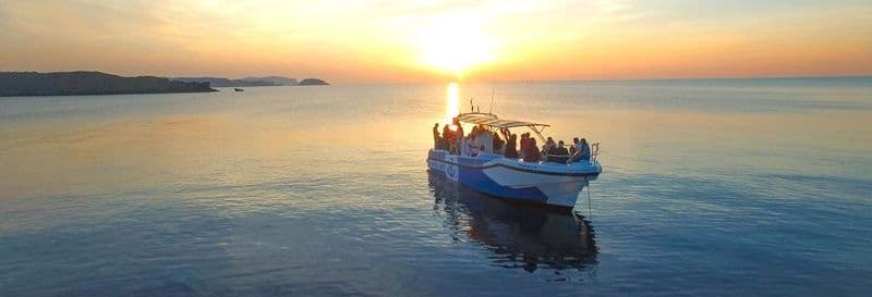 Billet Balade en bateau au coucher de soleil à Fornells
