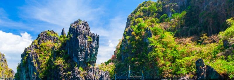 Billet Balade en bateau à moteur privé dans Coron
