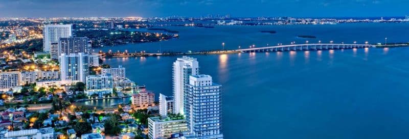 Billet Visite de nuit en bus à toit ouvert