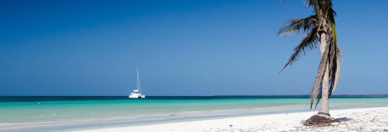 Billet Excursion privée à Cayo Blanco en catamaran