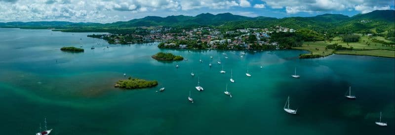 Billet Excursion en catamaran aux Trois Îlets