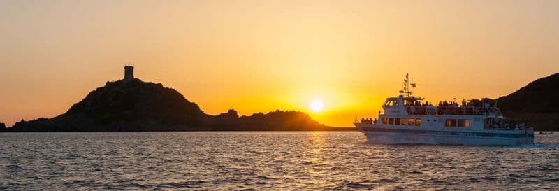 Billet Balade en bateau dans les îles Sanguinaires au coucher du soleil