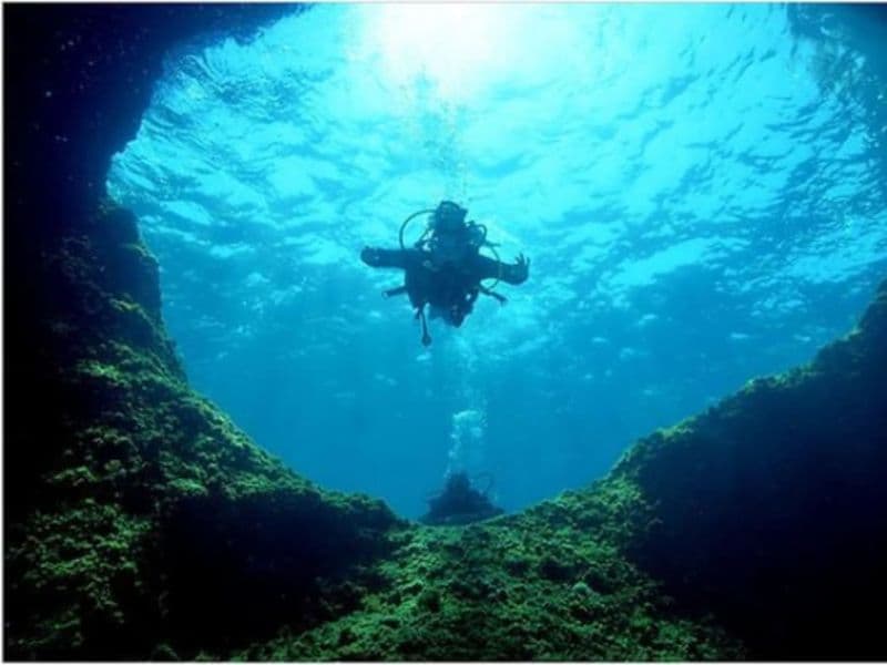 Billet Baptême de plongée sous-marine à Marseille (13)