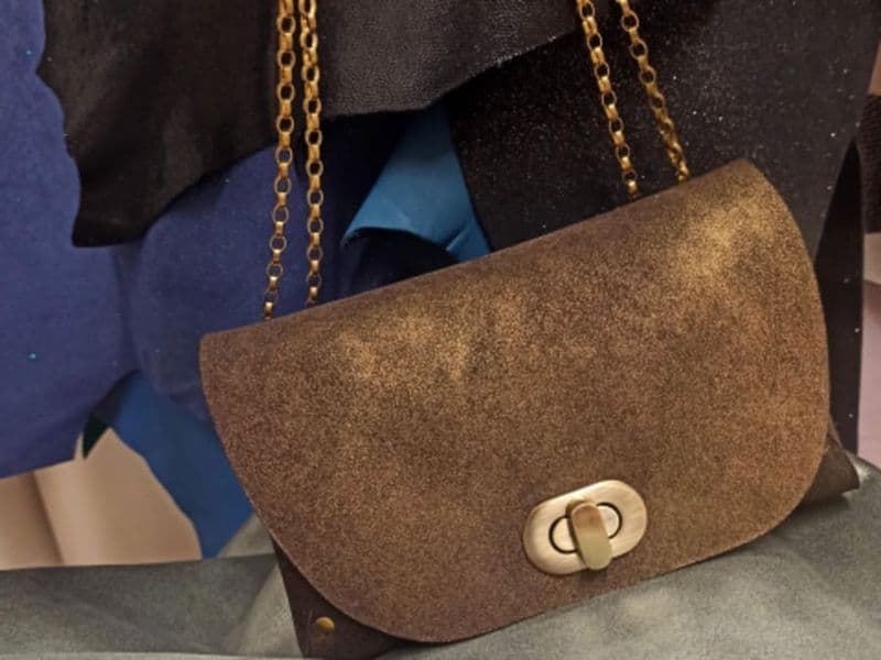 Billet Atelier maroquinerie création sac de soirée à Marseille 1er