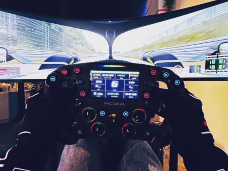 Billet Simulateur de pilotage F1 / GT & Rallye à Paris 6ème