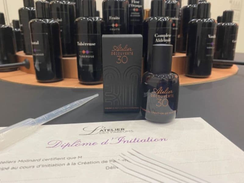 Billet Atelier découverte création de parfum à Paris 6ème