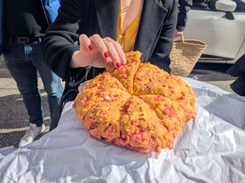 Billet Food Tour spécialités lyonnaises et visite de la Croix Rousse