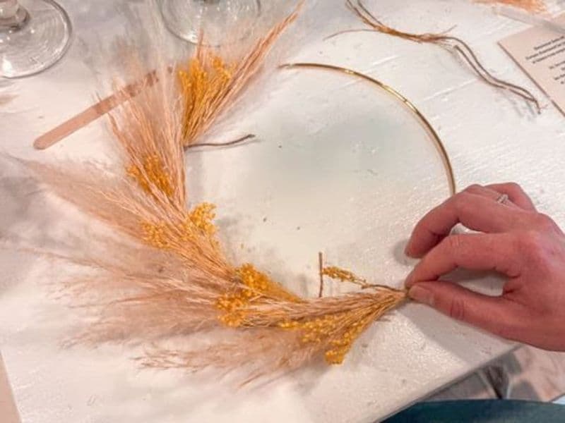 Billet Atelier couronne en fleurs séchées à Rouen (76)
