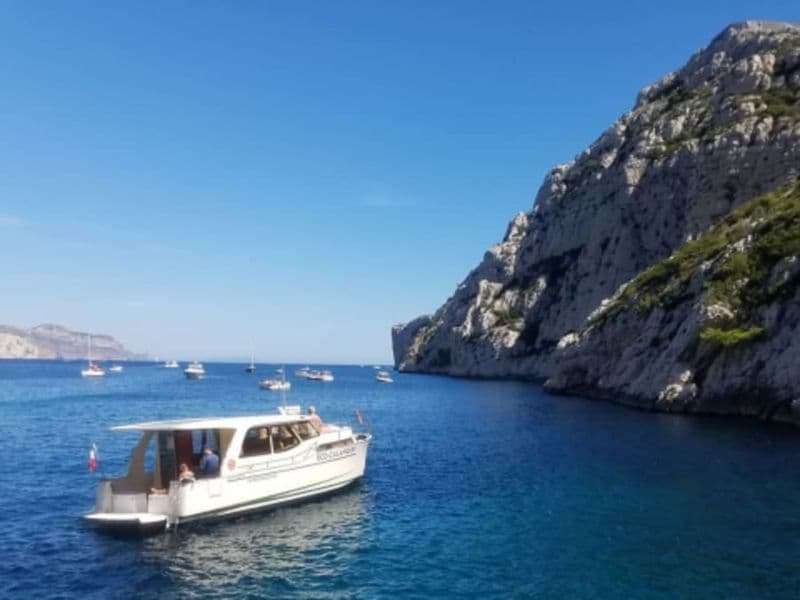 Billet Matinée en bateau privatif dans les calanques du Frioul (13)