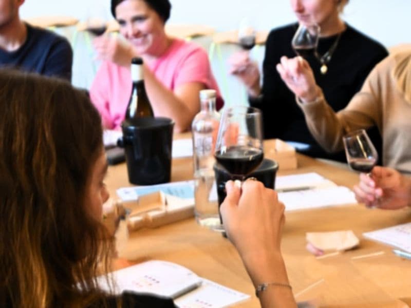 Billet Initiation à la dégustation de vin à Lille (59)