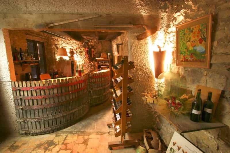 Billet Château Villemagne : Visite de la cave et dégustation de nos vins.