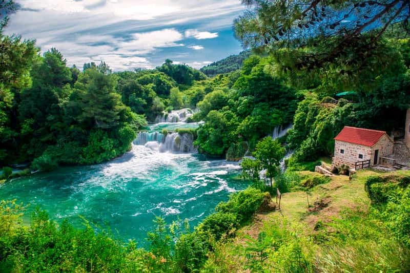 Billet Depuis Split : Visite des chutes d'eau de Krka avec tour en bateau et baignade
