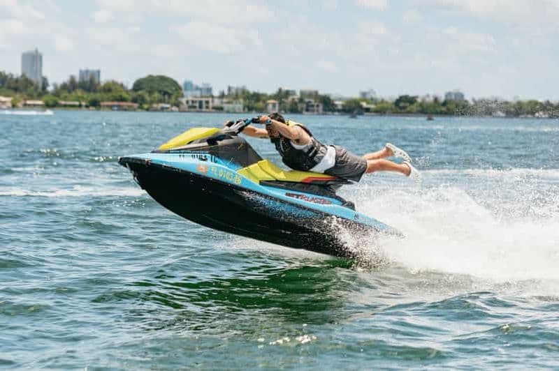 Billet Jet Ski Miami : Vivez l'expérience ultime du plaisir aquatique !