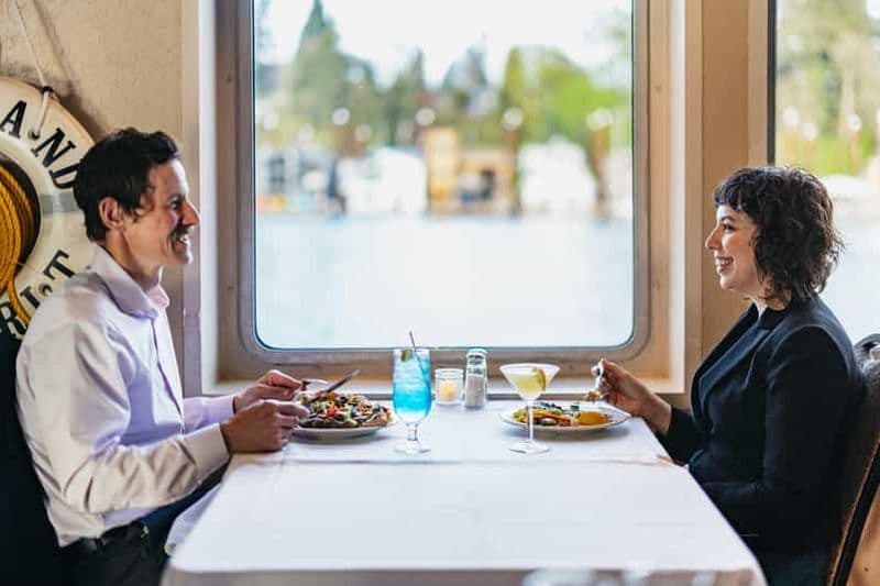 Billet Portland : dîner-croisière sur la rivière Willamette