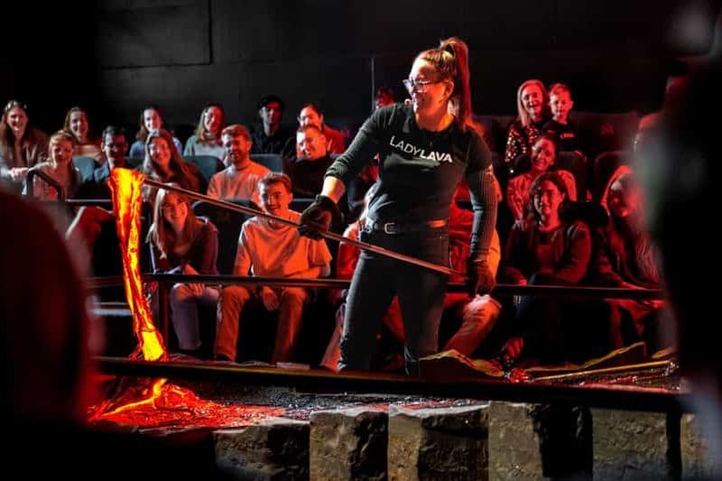 Billet Reykjavik : LAVA SHOW - Billet d'entrée pour une expérience immersive